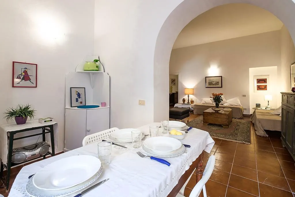 At Kalsa Quiet Flowered Terrace! Free Parking! Ideal For Remote Working! Palermo